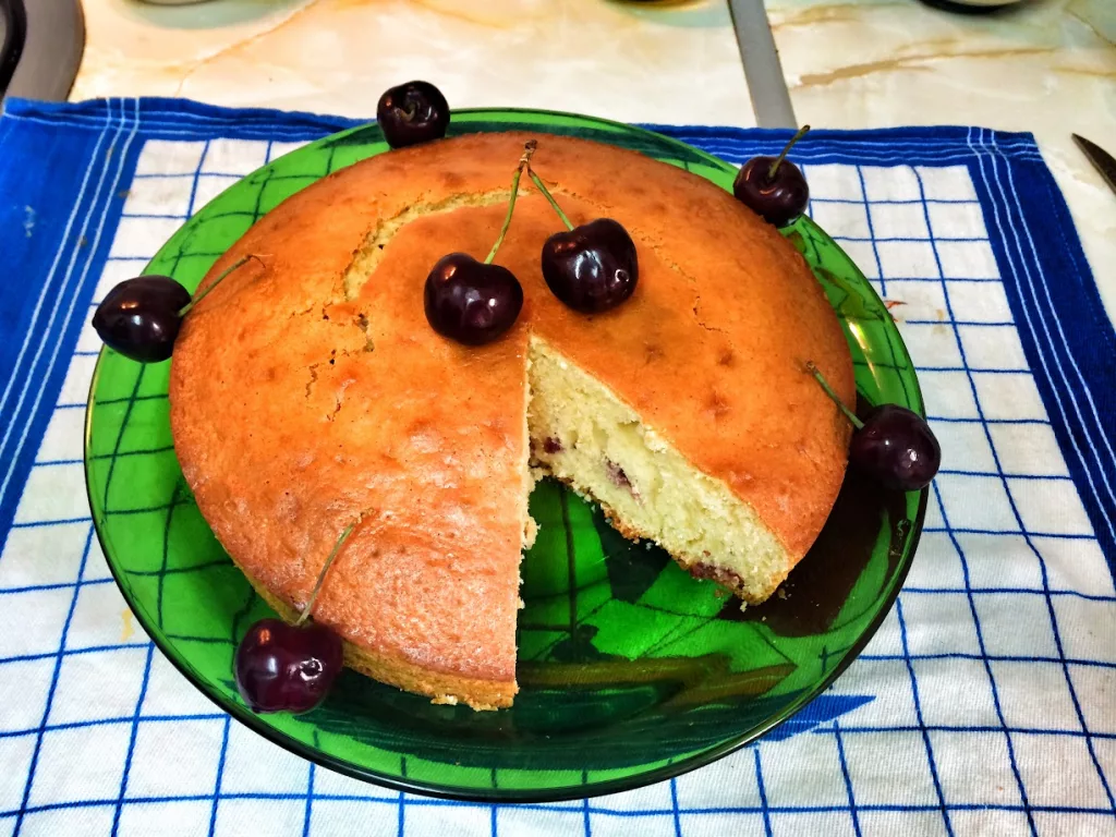 bizcocho de cerezas
