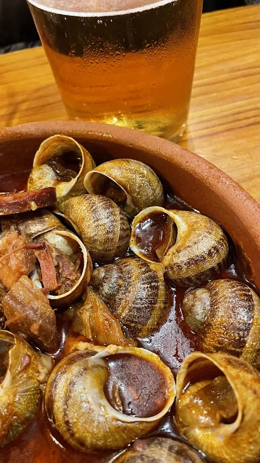 caracoles en salsa picante