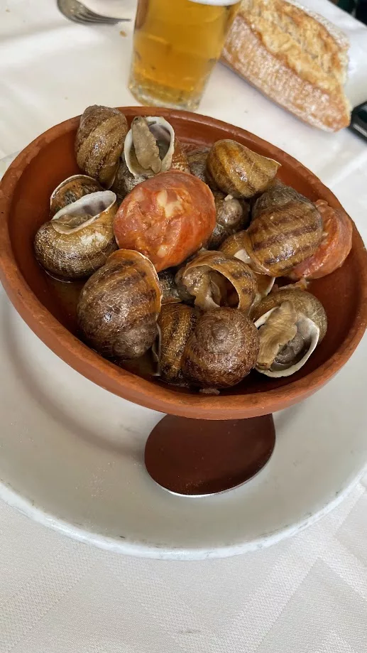 caracoles en salsa picante