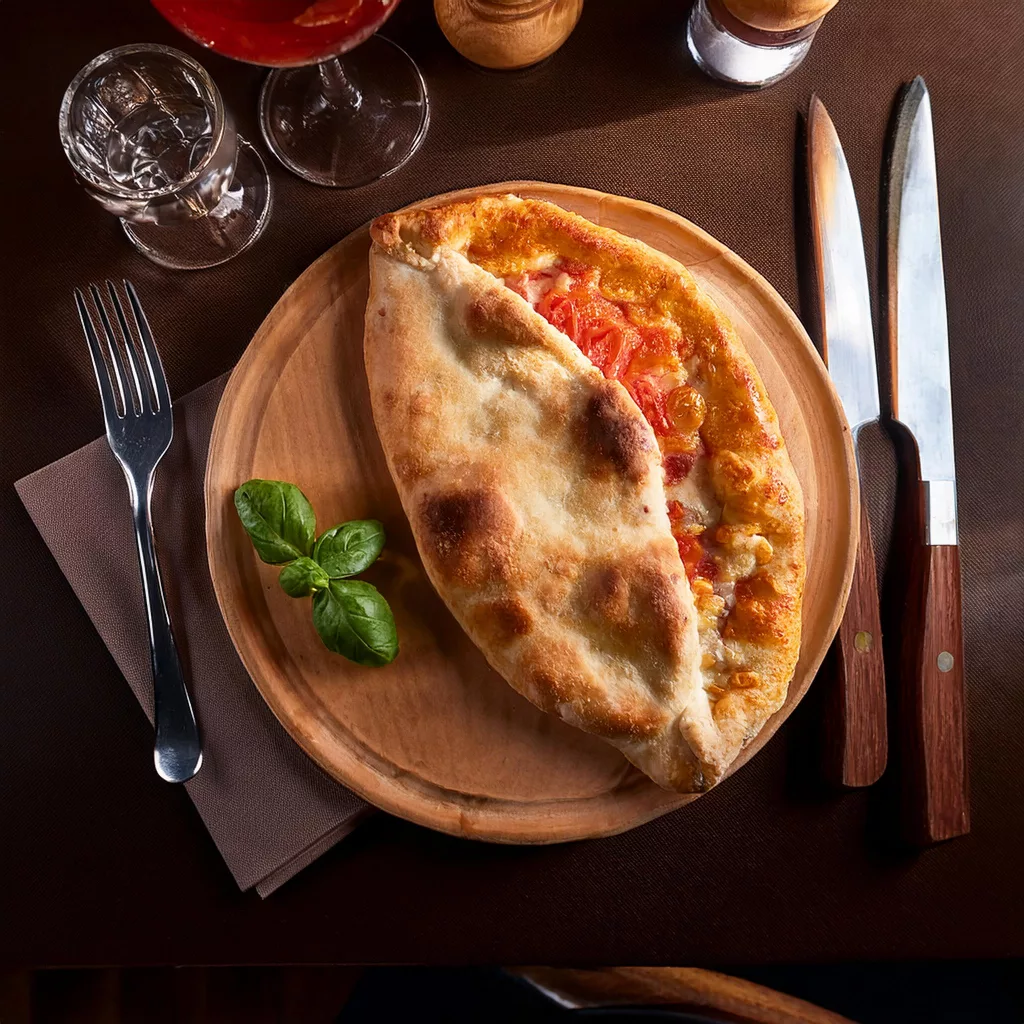 pizza calzone